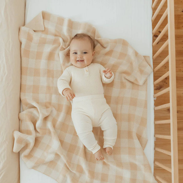 Caramel Gingham Knitted Blanket
